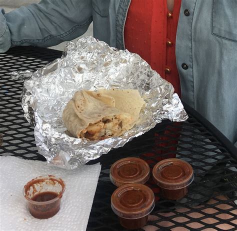 Tacos Villa Corona upped its service game in recent years! Used to be