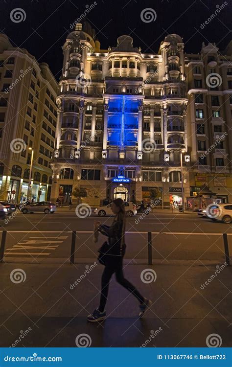 Nightlife in the Streets of Downtown Madrid Editorial Photo - Image of ...