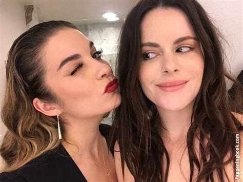 Annie Murphy Annefrances Nude OnlyFans Leaks Fappening FappeningBook