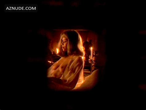 GLORIA REUBEN Nude AZNude