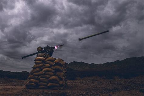 Raytheon Launches Stinger Missile From Javelin Launcher Army Technology