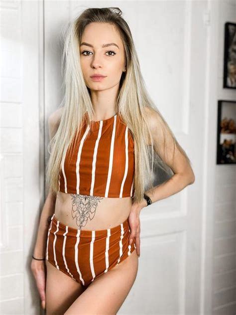 Red Stripe Cross Wide Straps High Waisted Two Piece Bikini Set WalkOnBeach