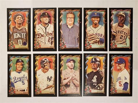 Topps Allen Ginter Black Bordered Mini Parallels S