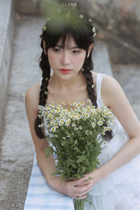 Bí quyết làm đẹp của hot girl dân tộc Nùng làm người mẫu nội y