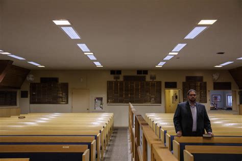 He S The First Openly Gay Rabbi To Serve An Orthodox Congregation The Forward