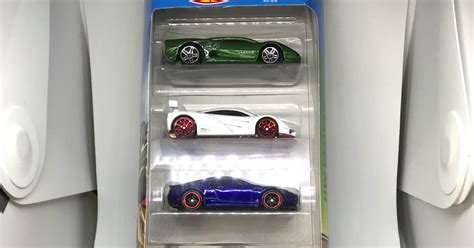 JULIAN S HOT WHEELS BLOG 2018 HW Exotics 5 Pack