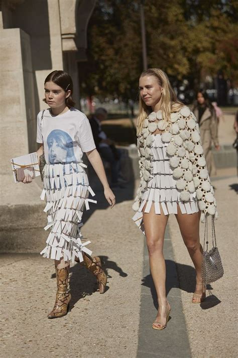 The Best Street Style Of Paris Fashion Week Ss19 Street Style Trends