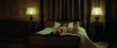 Nude Video Celebs Vicky Krieps Nude Corsage