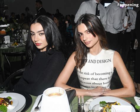 Charli XCX Flashes Her Nude Tits At The 2024 WSJ Innovators Awards Fappening