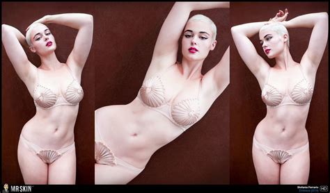 Stefania Ferrario Nude Pics Page 1