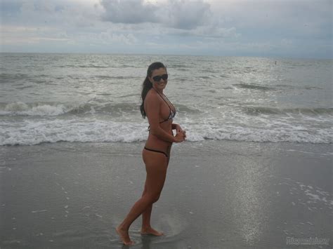 Bikini Model Wws Summertan Ai Enhanced Bikinis Topaz Faceai Enhance X Porn Pic