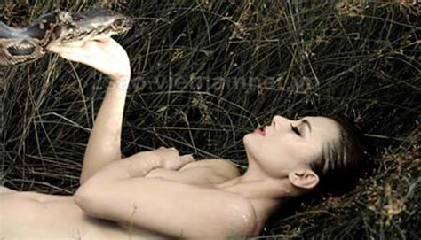 B Nh Nude C A Hoa H U Ki U Trinh Anh Nude Ng I M U N I Ti Ng Vi T Nam V Th Gi I