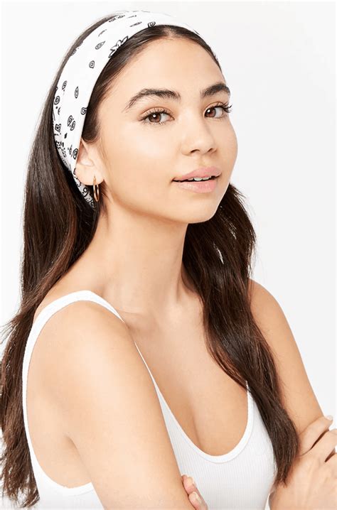 How To Rock A Bandana 8 Go To Styles College Fashion