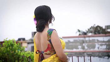 Caliente Bhabhi En Sari Mostrando Cosas Episodio 2 XVIDEOS