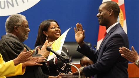 Howard Hepburn Inducted As Broward Superintendent After Contract