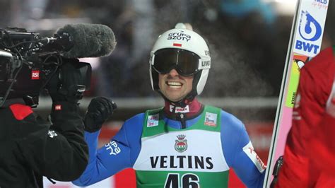 Skoki W Engelbergu Wyniki Dawid Kubacki I Piotr Y A Na Podium