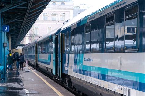 Первый рейс Укрзалізниці из Чопа прибыл в Вену: что известно. Читайте ...