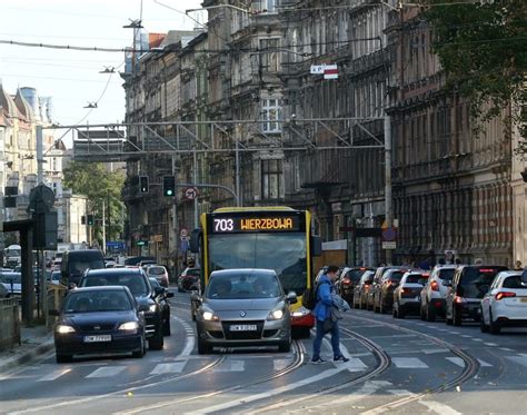 Rosn Ceny Polis Oc Co Czeka Kierowc W W Roku Portal I Pl