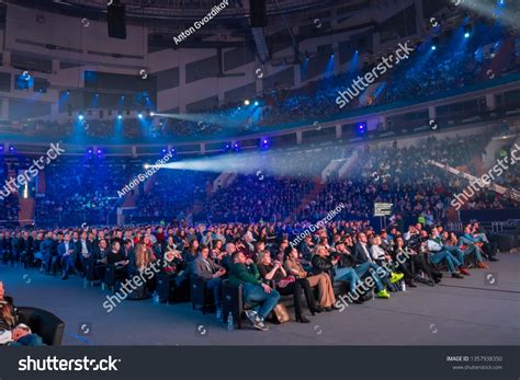 speaking large audience images stock  vectors shutterstock
