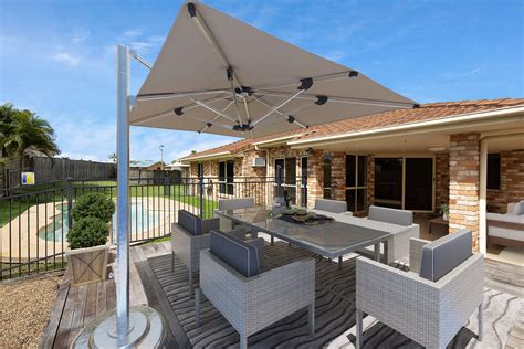 2 Glamis Court, Beaconsfield QLD 4740 | Domain