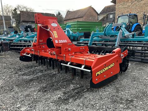 Pegoraro Navegantes - Pegoraro B 2500 Specifications & Technical Data (2007-2011) | LECTURA Specs