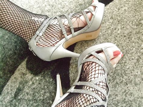 Red Nail Polish Feet 35 Nude Pics XHamster