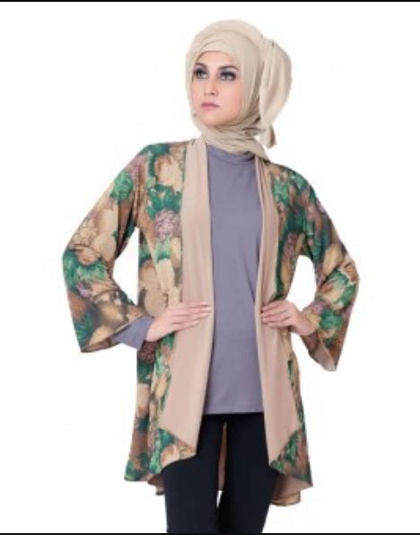 #BusanaMuslim | 20 Model Outer Batik Kekinian Cocok Untuk Ngantor