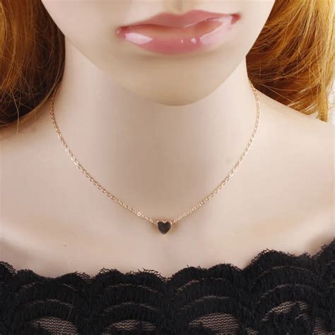 New Fashion Simple Love Heart Alloy Necklace Chains Super Cute Charm