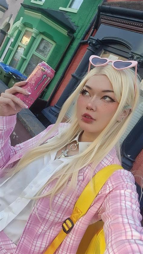 𐐪♡ Z𝖚𝖗𝖊𝖊𝖆𝖑 ♡𐑂°‧₊ On Twitter Come On Barbie Lets Go Party💖🌸