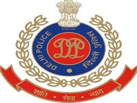 Eow Of Delhi Police Arrest One For Duping People On Pretext Of Selling