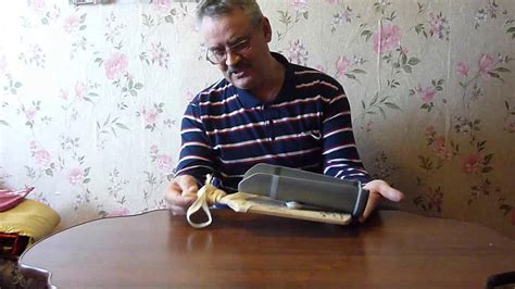 Приспособление своими руками для надевания носков - YouTube