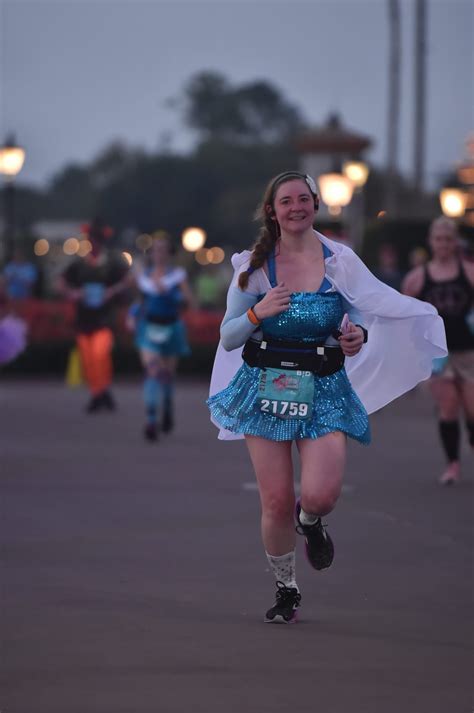 elsa frozen running costume 2