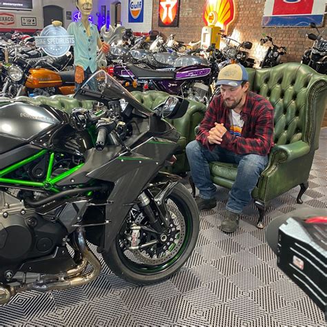 Kawasaki Ninja H2 Carbon | Dream Rides | BeMoto