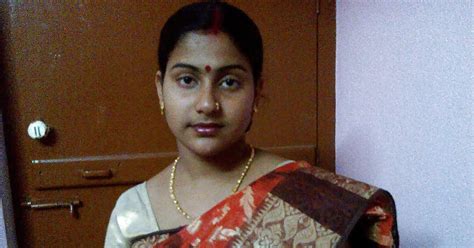 Indian Bengali Bhabhi Showing Nude Big Boobs Indian Nude Photo Shoots