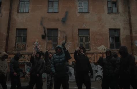 У Alblak 52 вышел клип "Thunder / YEEI 3"