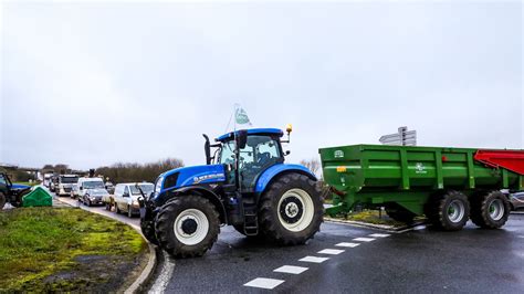 Deux S Vres Nouvelles Actions Des Agriculteurs De La Fnsea Et Des Ja