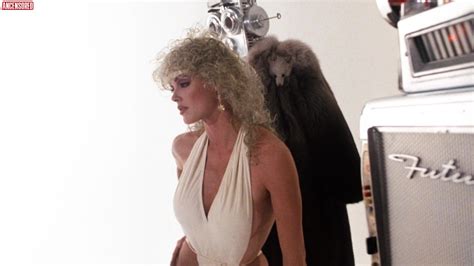 Cobra Nude Pics Page