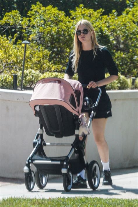 Mia Goth - Out in Los Angeles 08/27/2022 • CelebMafia