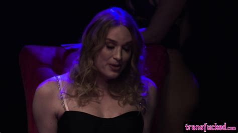 Queenie Sateen Dominated Horny Shemale Before Tranny Banged Her Wet Pussy