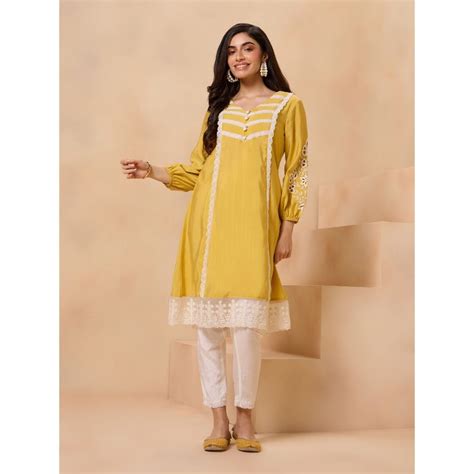 Buy Gajra Gang Lavendare Yellow Crochet Lace Detail Kurta And Pant