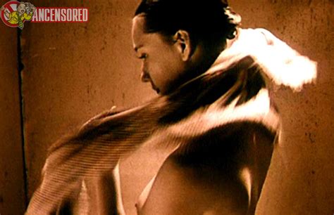 Naked Chulpan Khamatova In Tuvalu