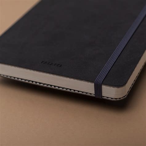 Блокнот в точку Falafel Anthracite A5