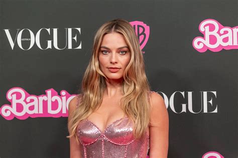 Los Looks M S Barbiecore De Margot Robbie Que Querr S Copiar Este