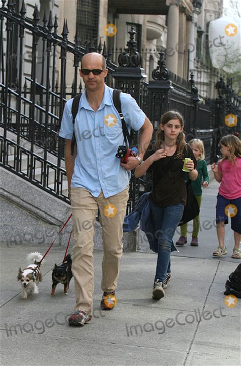 Photos and Pictures - ER Actor Anthony Edwards takes his children for