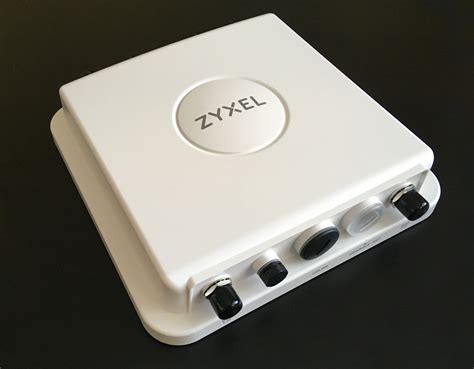 Снаружи и внутри — уличная точка доступа Zyxel WAX655E / Хабр