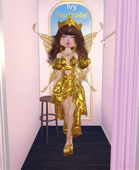 20 Best Outfit Ideas For The Dress To Impress Dripping In Gold Theme