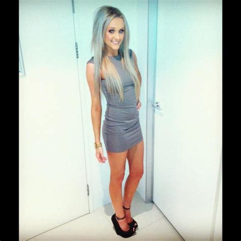 More Hot Babes In Skimpy Dresses T I G H T