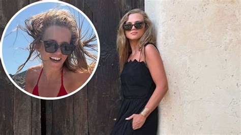 Agnieszka Kaczorowska pręży się w bikini na Ibizie Jej nowy facet Marcin ma na co popatrzeć