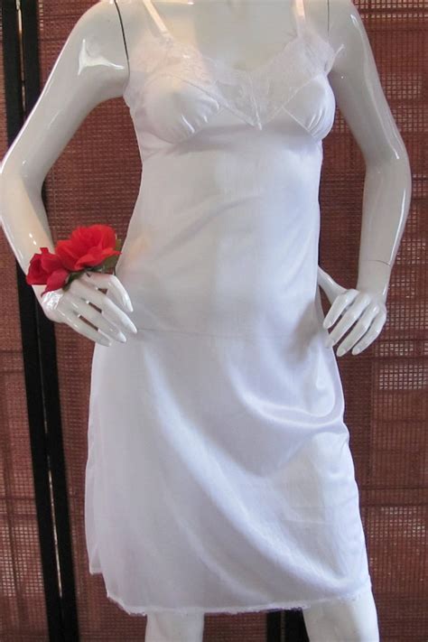 VINTAGE DRESS SLIP Vintage Valentine Lingerie Slip Gem