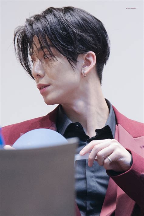 Stylists are clashing over who invented the modern two-block cut 7